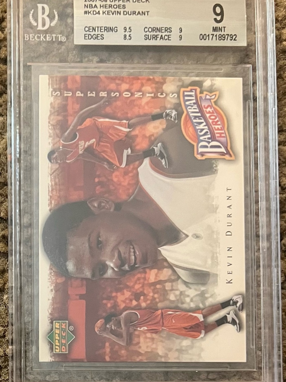 2007-08 Kevin Durant Basketball Heroes Trading Card - Red/White
